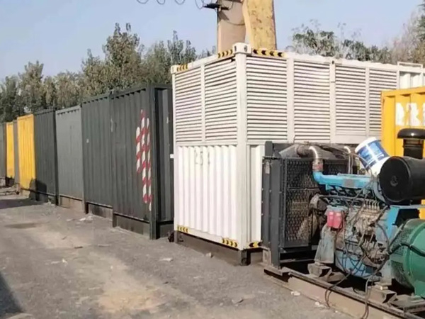 下花园200KW柴油发电机机组每小时油耗是多少?